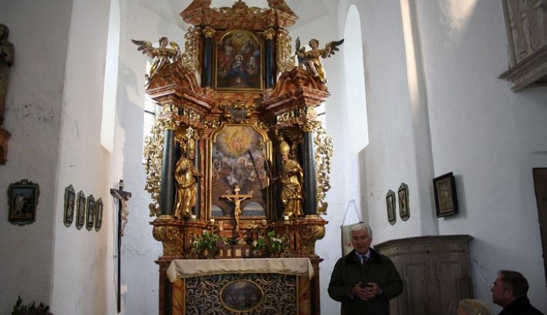 Altar Burgkirche - Graf Karl Khevenhüller-Metsch (Foto Sieglinde Oborny)