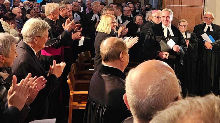 Bild von OKR Dr. Dasek